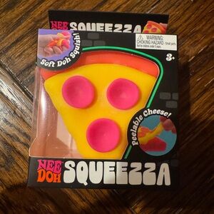 NeeDoh Squeezza Pizza Brand New Rare